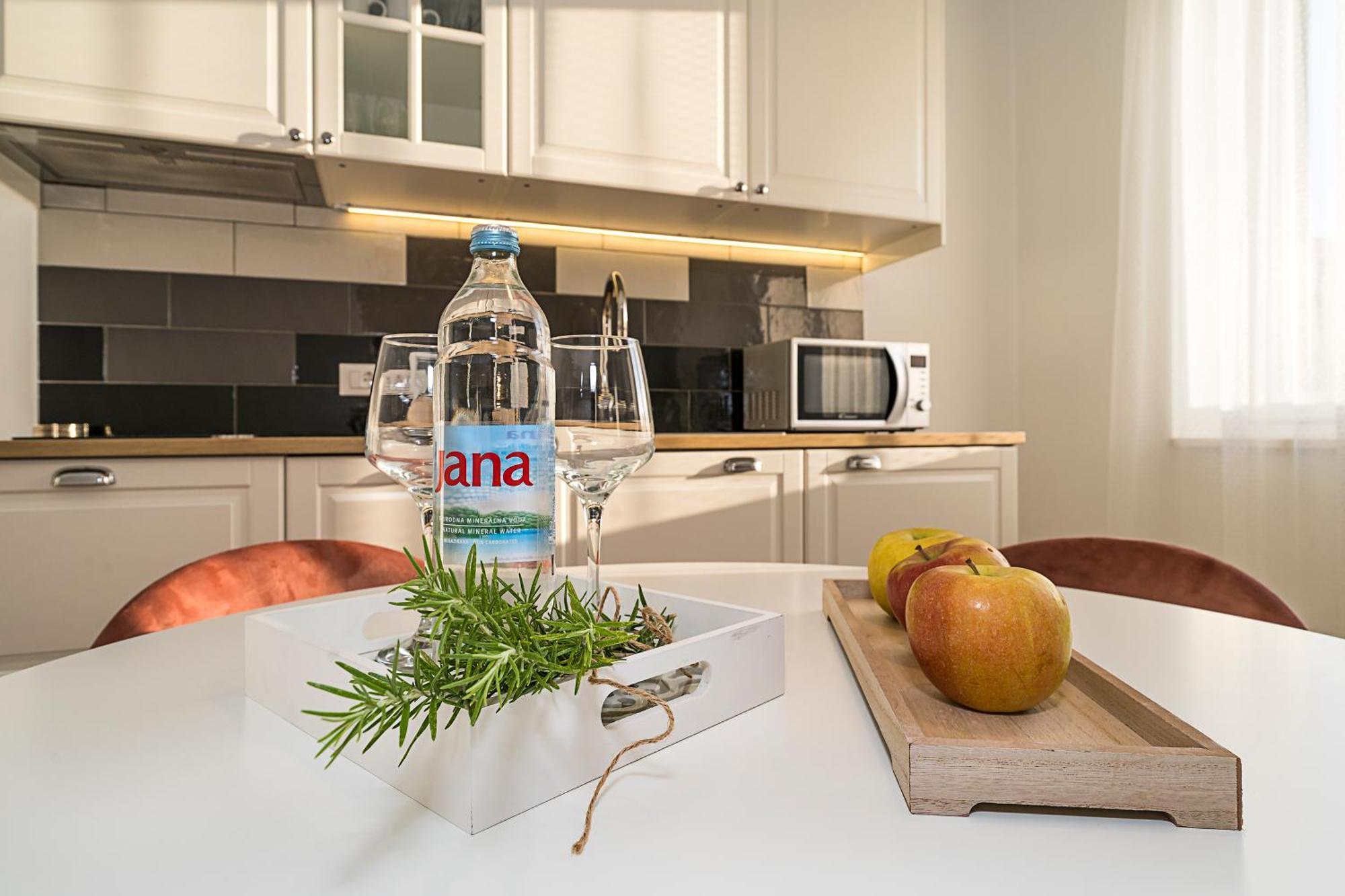 Studio Apartments Marcel Σπλιτ Εξωτερικό φωτογραφία